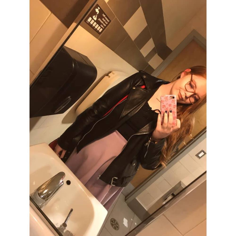Meet your Posher, Emma